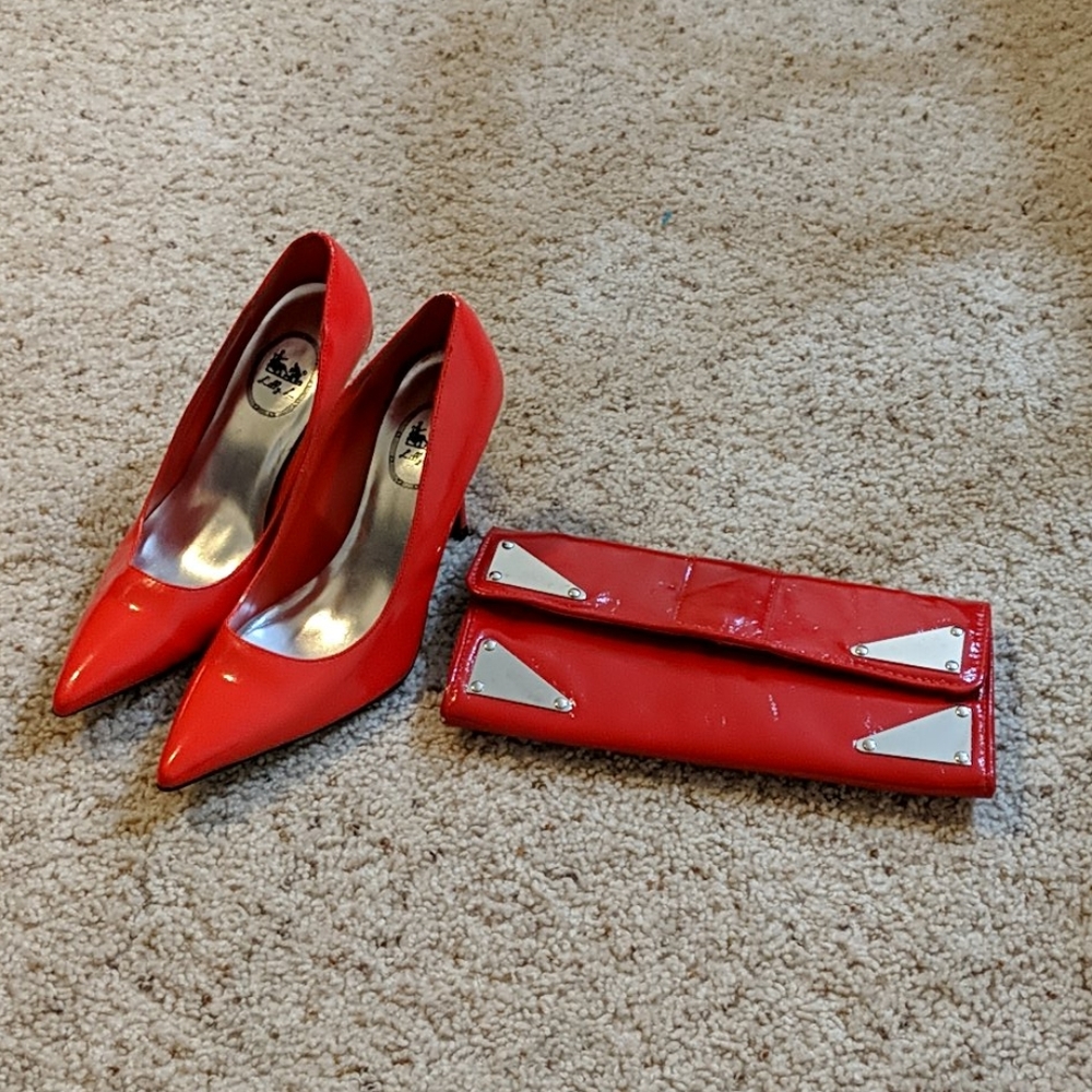 Lilli L red faux leather heels w/ clutch